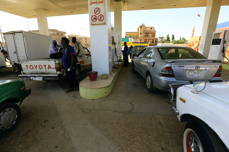 People gather to get fuel at a petrol station in Khartoum, Sudan November 4, 2016.

REUTERS/Mohamed Nureldin Abdallah
