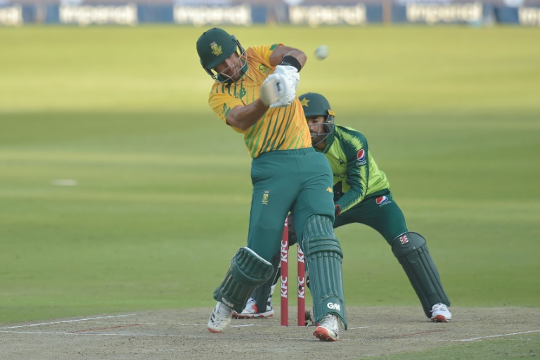 AFP | Aiden Markram hit 54 off 30 balls to help South Africa to a six wicket win over Pakistan in the second T20 on Monday