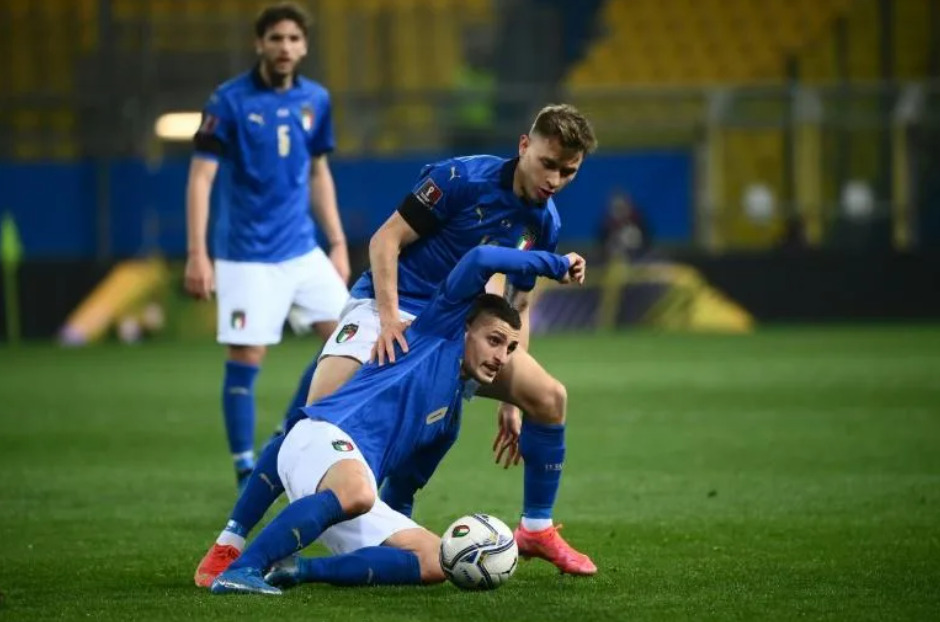 Marco Verratti (bottom) missed Italy's Euro 2020 opener with a knee injury | AFP