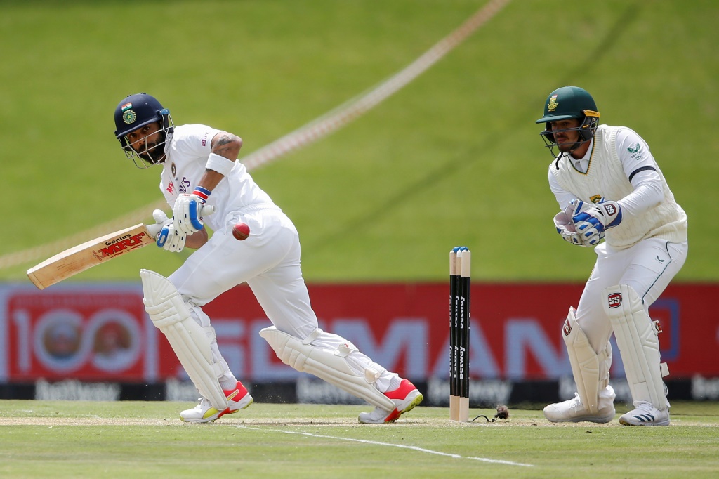 India's Virat Kohli (L) and South Africa's Quinton de Kock (R) will be key batters in the upcoming ODI series | AFP