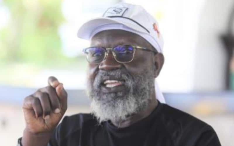 Roots Party Presidential flag bearer George Wajackoyah has dismissed the latest opinion