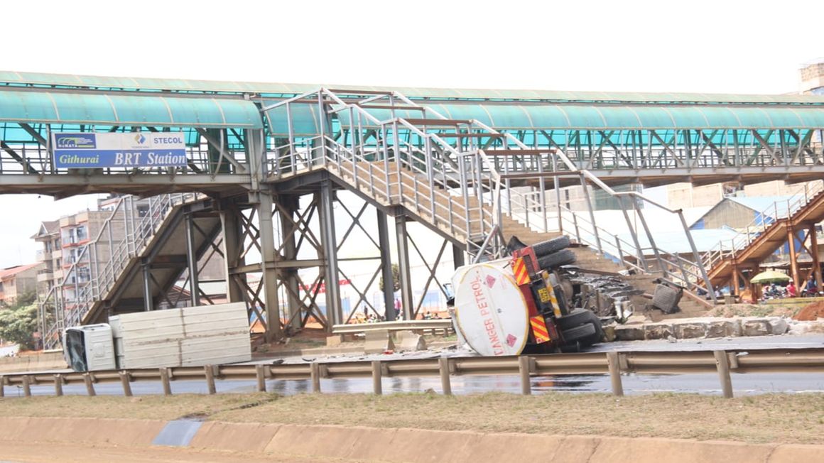 The fuel tanker and lorry which were involved in accident along the busy Thika Highway on Thursday, July 14.PHOTO/COURTESY