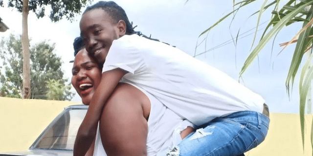 Akuku asked Dacha to forgive him for dancing with a female fan. Photo: Akuku Danger/Instagram.