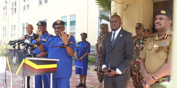 Inspector General of Police Japhet Koome addressing the press after meeting with Nairobi Governor Johnson Sakaja at Jogoo House.Photo/Courtesy