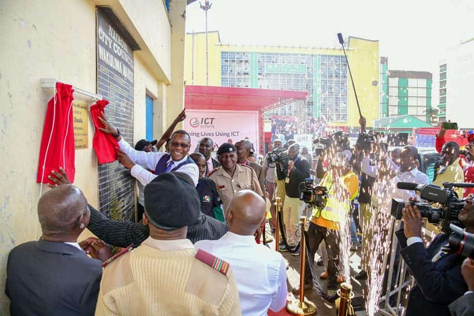 Ministry of Information, Communications and the Digital Economy CS  Eliud Owalo when he launched a free Internet hotspot at Wakulima Market.Photo/Jackson Okata.The Kenya Times