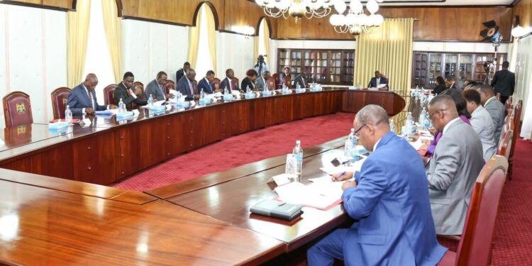 A past cabinet meeting.President Ruto says the Cabinet will go paperless in a push to digitize government services.Photo/State House