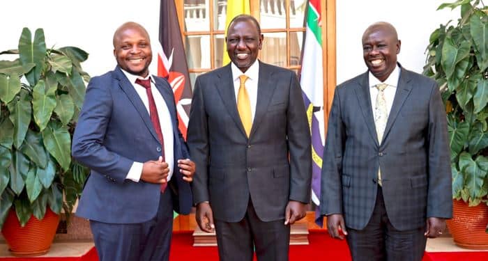 Langata MP Felix Oduor Jalang'o posing for a photo with President William Ruto and his Deputy Rigathi Gachagua at State House Nairobi on Tuesday, February 7.PHOTO/COURTESY