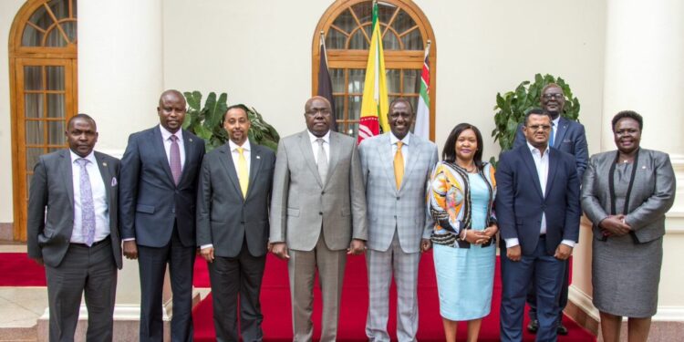 President Ruto with the EAC delegation at State House, Nairobi. Photo/PCS