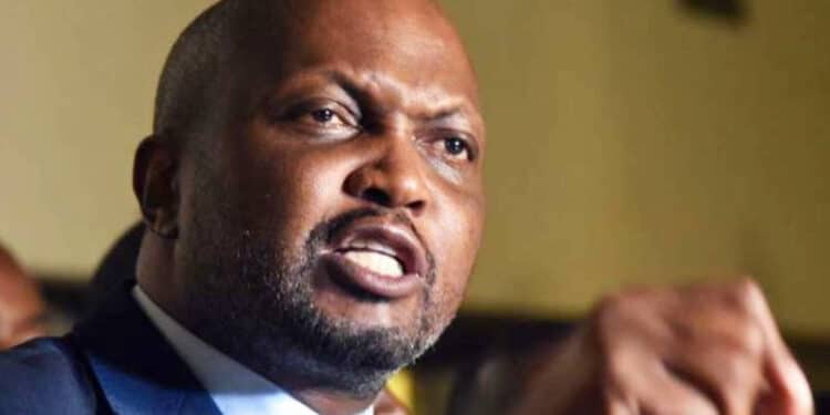 CS Kuria