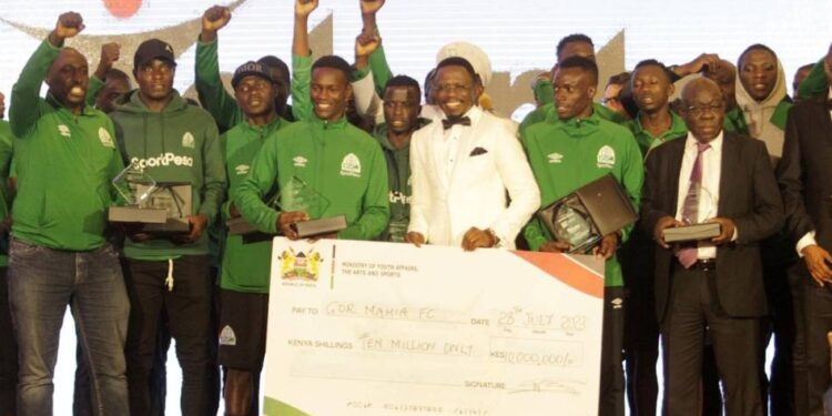 Namwamba rewarded Gor, FC and other clubs.