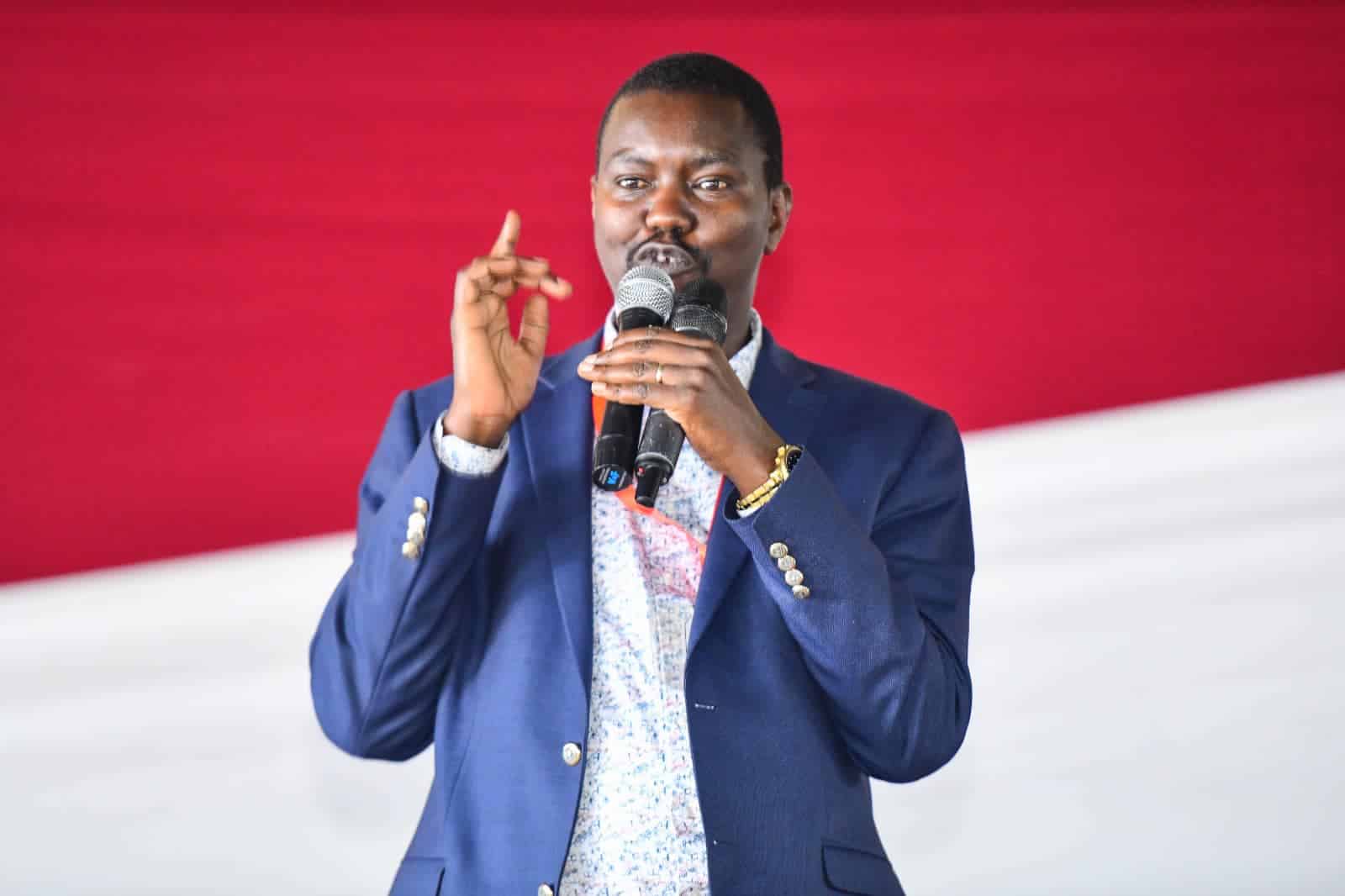 Police in Nakuru have arrested Senator Mandago.