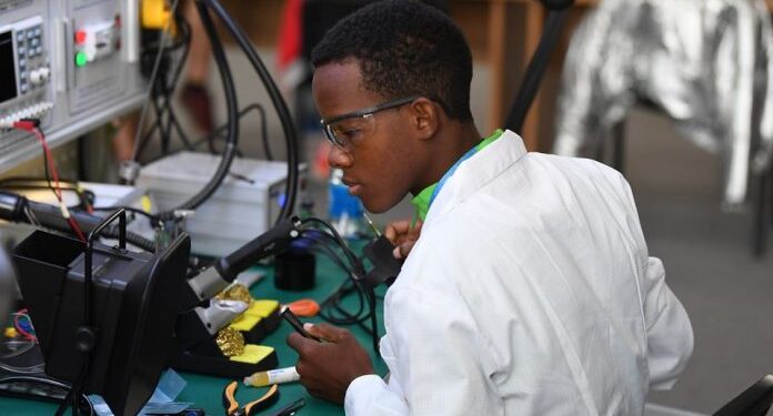 KeNHA announces scholarships for KCPE, KCSE holders.