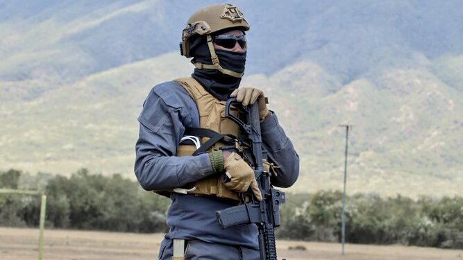 A DCI special unit officer at a past function.