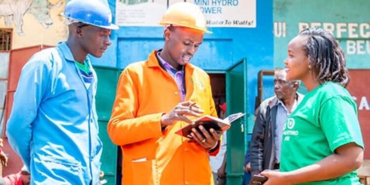 Kenyan Man Produces Off Grid Electricity to 500 Homes