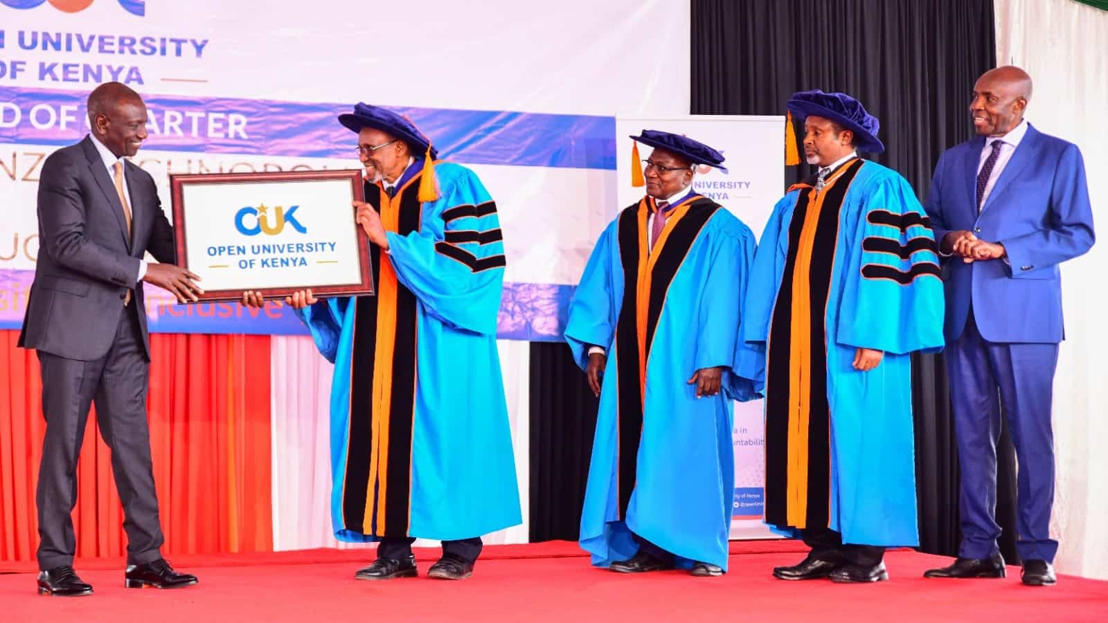 President William Ruto (left) during the launch of the Open University of Kenya.
