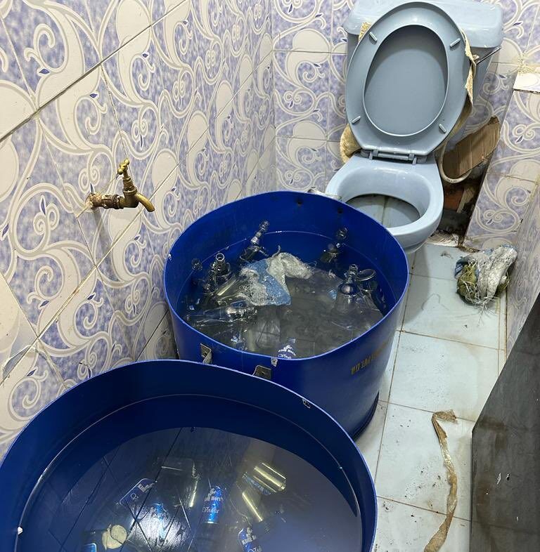 Cheap Liquor Worth Kshs 4.9 Million Seized in a Toilet