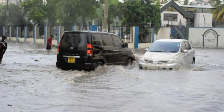 El Nino Confusion: Weatherman Clarifies As Heavy Rains Continue