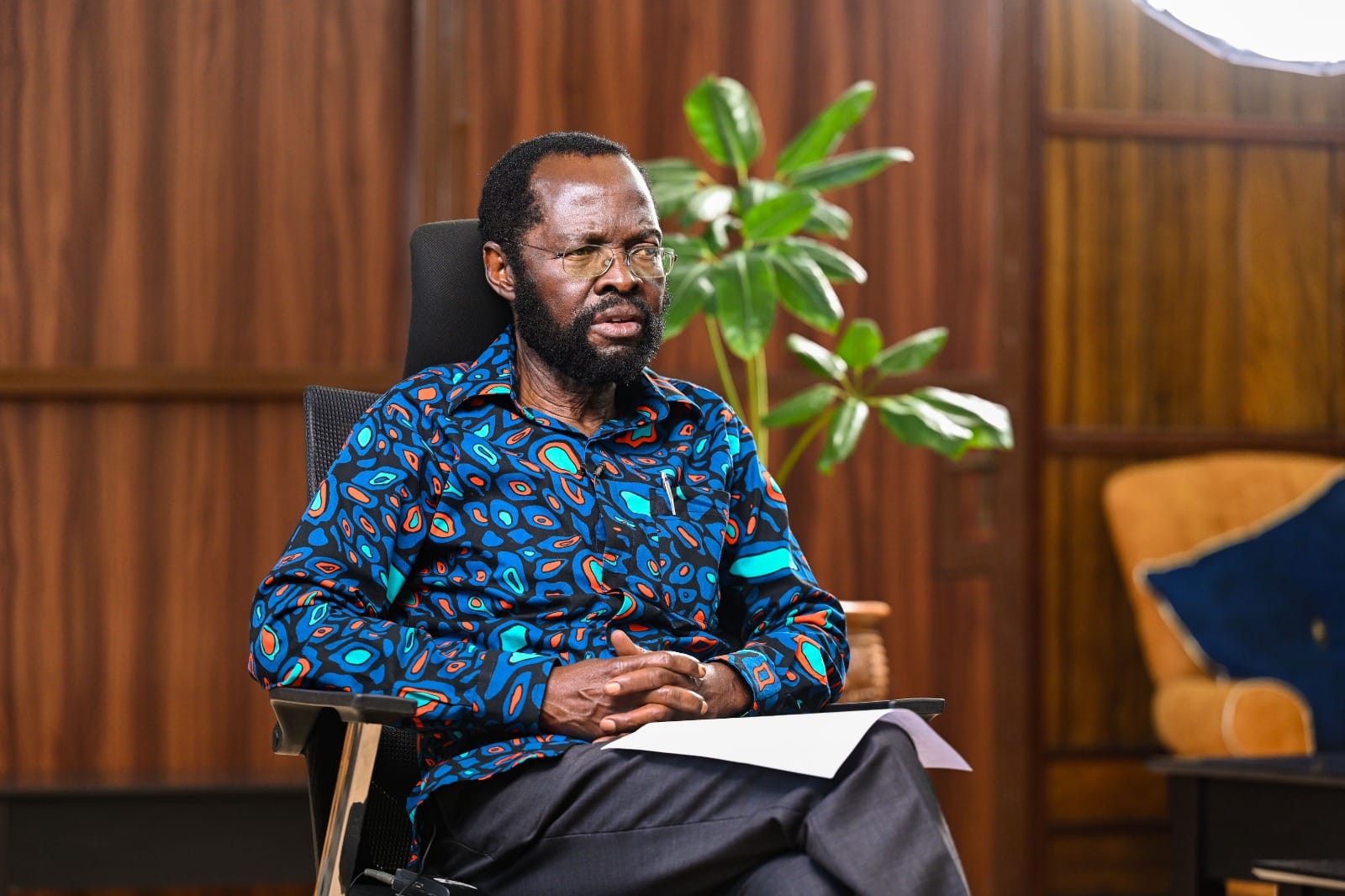 Anyang' Nyong'o. Kisumu Governor Anyang' Nyong'o in his Kisumu office. Kisumu Governor Anyang' Nyong'o in his Kisumu office.