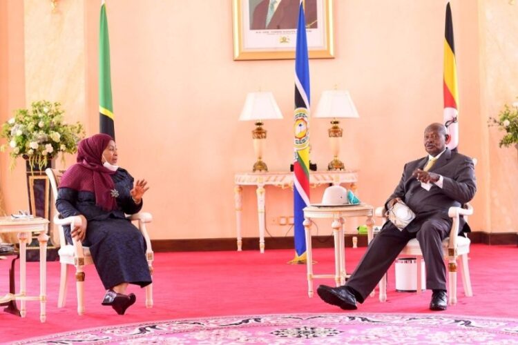 Uganda President Yoweri Museveni his Tanzanian counterpart Samia Suluhu.