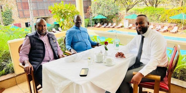 Former Mombasa Governor Ali Hassan Joho (right), ODM Leader Raila Odinga (center0 and Suna East MP Junet Mohamed during a past meeting.
