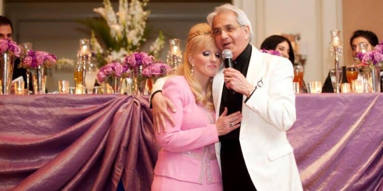 Benny Hinn greets a crowd in one of his crusades. photo/ Benny Hinn