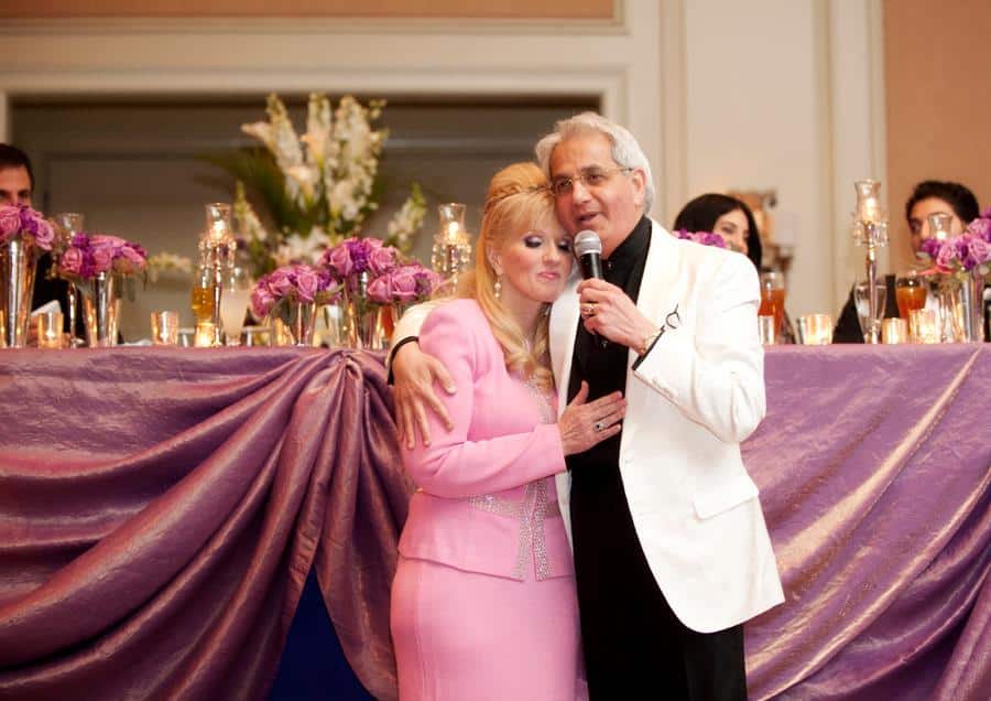 Benny Hinn greets a crowd in one of his crusades. photo/ Benny Hinn