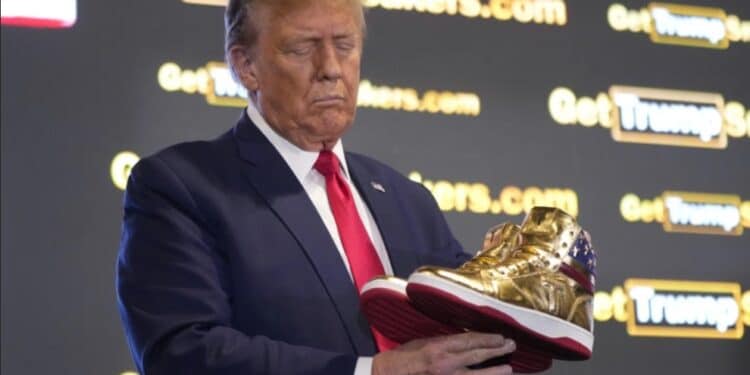 Trump + Sneaker