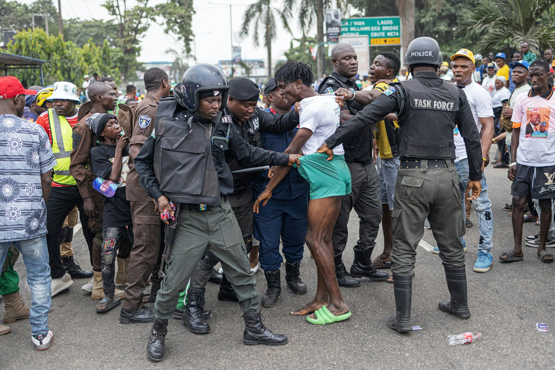 Nigerian Police Officers
