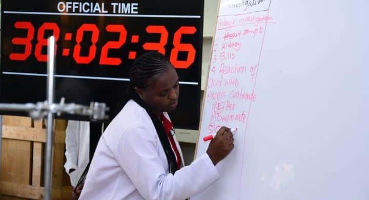 Roseta Wekesa in her science class attempting to teach the longest lesson in the world.