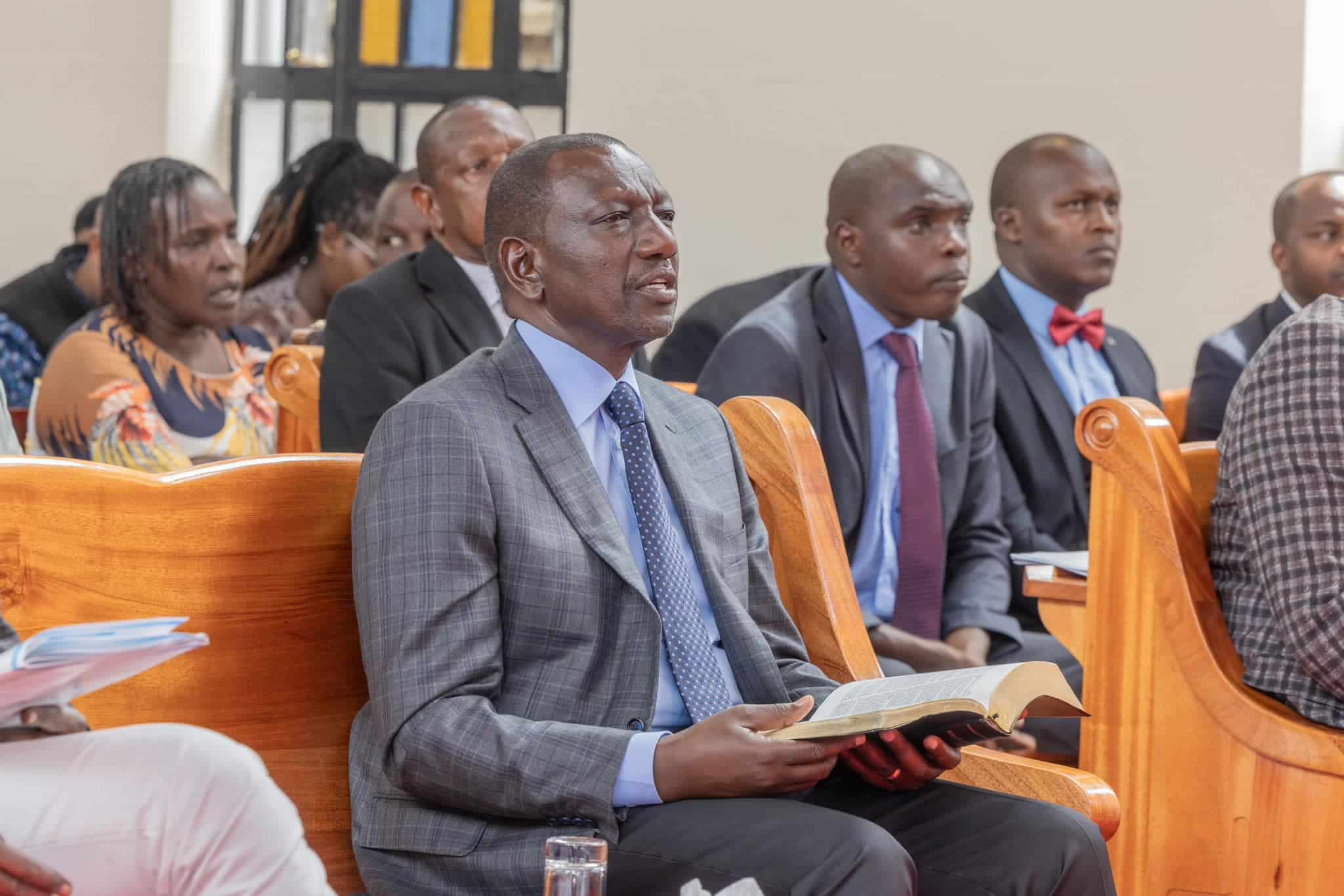 President William Ruto with Nairobi Governor Johnson Sakaja during a church service at ACK Emmanuel Parish in Makadara, Nairobi on Sunday, March 24, 2024. PHOTO/PCS.