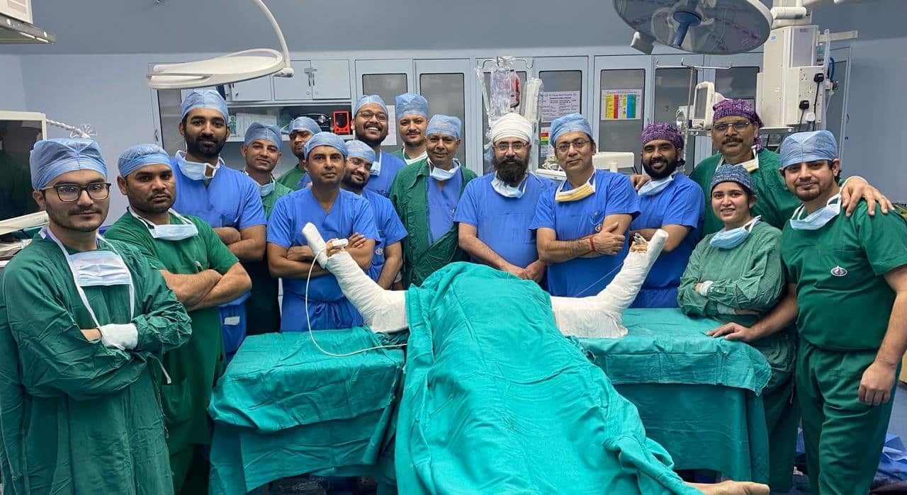 Doctors in Delhi after first successful bilateral hand transplant. PHOTO/DD News
