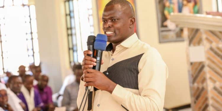 Kiharu MP Ndindi Nyoro speaking in Bondo, Siaya County on March 3, 2024.PHOTO/Nyoro X.