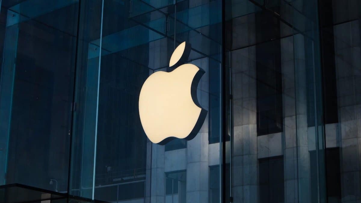 Apple + Job cuts