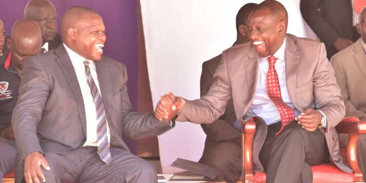 Deputy President William Ruto with Kisii deputy governor Joash Maangi during a tour of Tabaka Mission Hospital in Kisii County. PHOTO/DPPS