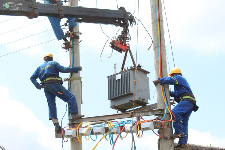 Kenya Power + Public Advisory
