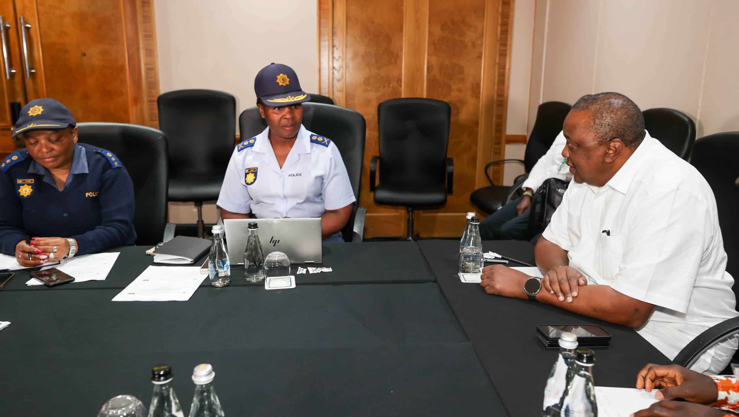 Uhuru Kenyatta meeting South Africa police. PHOTO/ office of 4th president
