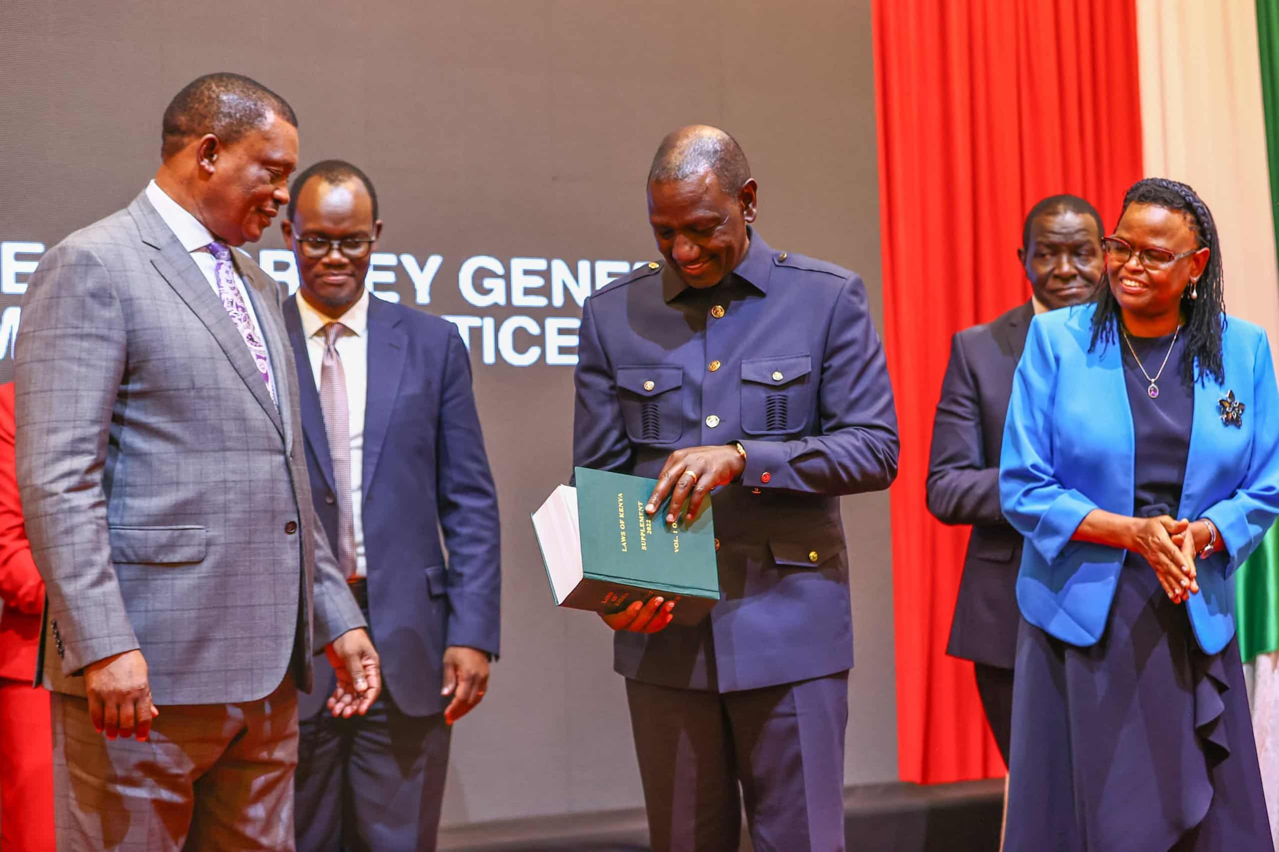 President William Ruto (center) and Chief Justice Martha Koome (right) and Attorney General Justin Muturi in a past function.