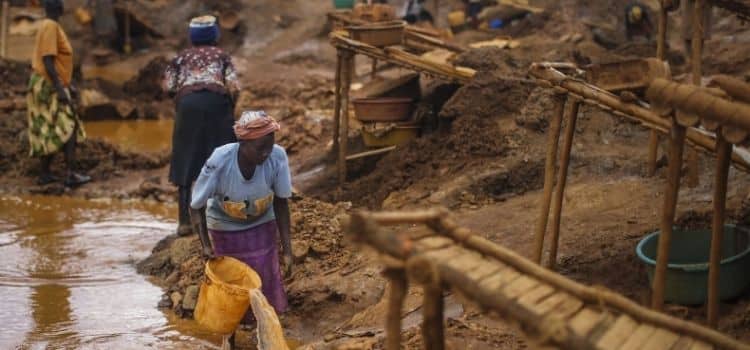 Gold mine: Woman Buried Alive in Siaya Mine Collapse