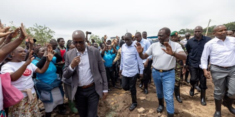 President William Ruto visits flood-hit areas in Nairobi’s Mathare Estate in May 2024. PHOTO/PCS.