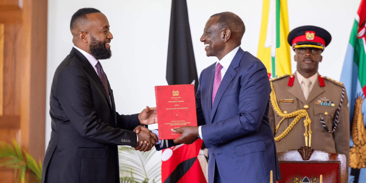 Cs Joho Orders Simba Cement To Shut Down Mining Site Mining And Blue Economy Cabinet Secretary Hassan Joho With President Ruto. Photo/Joho X