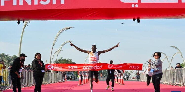 Barnabas Kiplimo Wins Khon Kaen Marathon Wearing Sandals