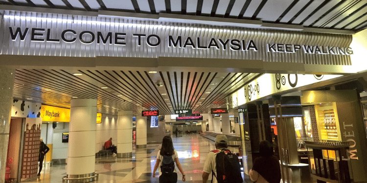 A welcome sign at an airport in Malaysia. PHOTO/ Gabriel – Iglesias X.
