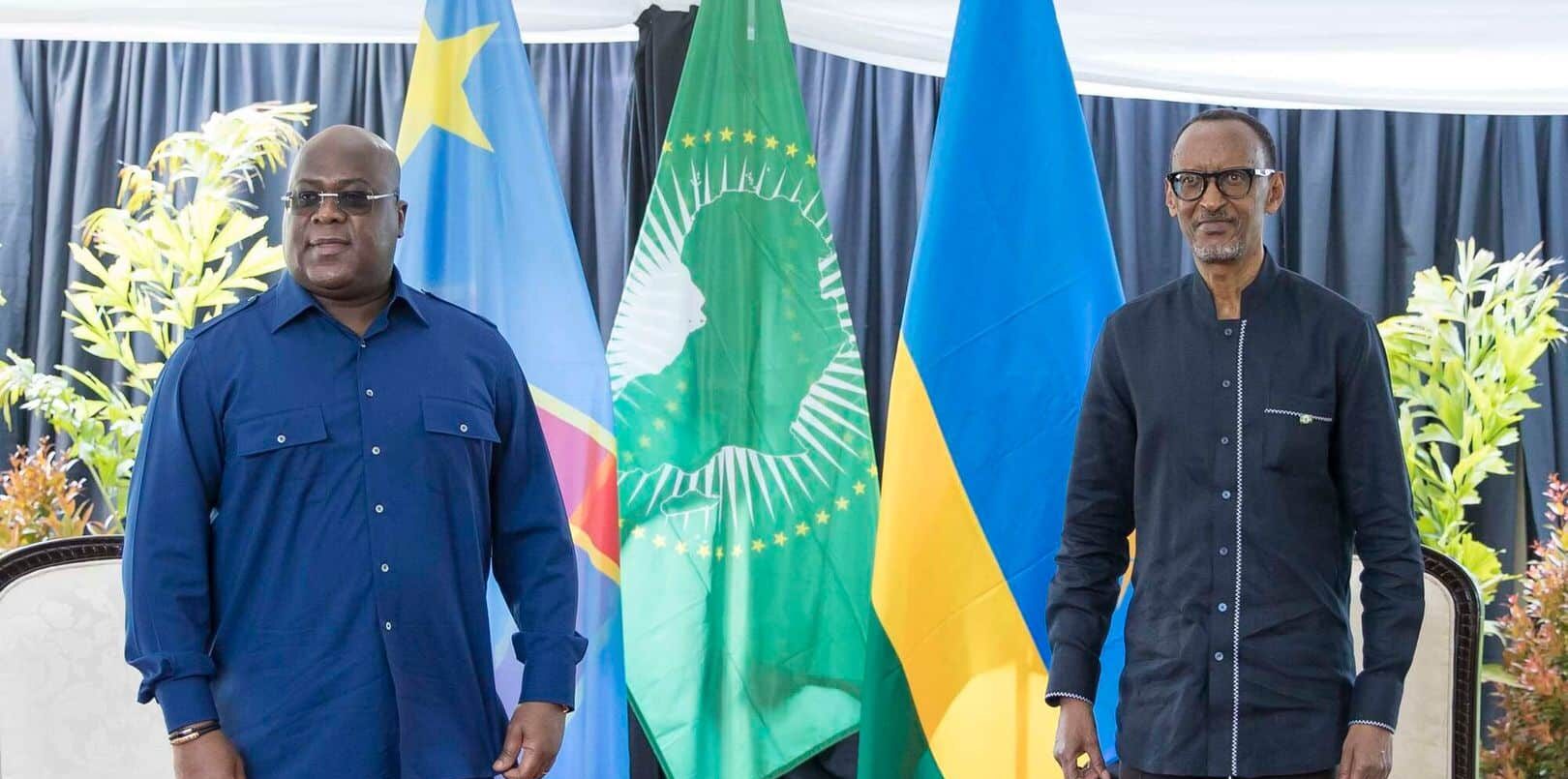 DR Congo President Félix Tshisekedi (L) and President Paul Kagame, seen here in 2021,