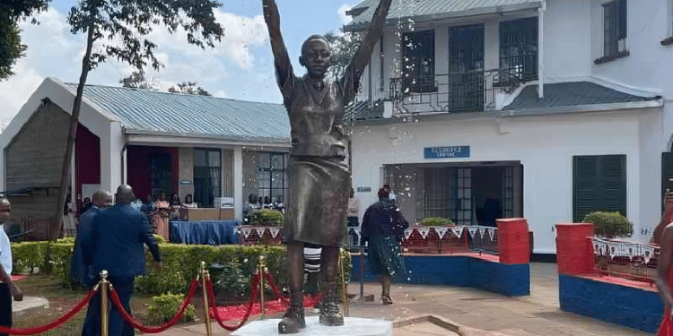 Starehe Girls School Fees, Kcse Performance And Contacts