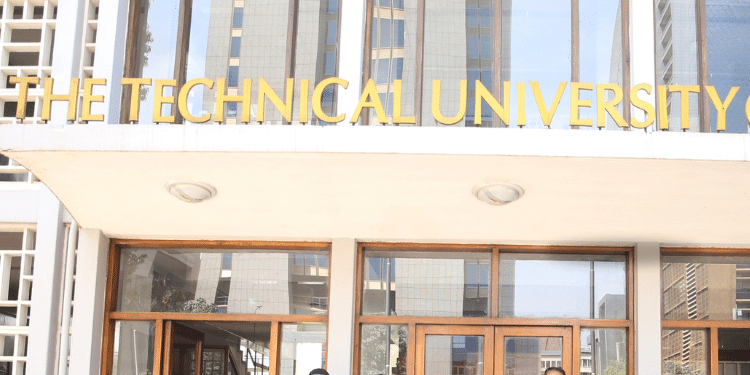 TUK Flags Shutdown After Parliament Declared Insolvency