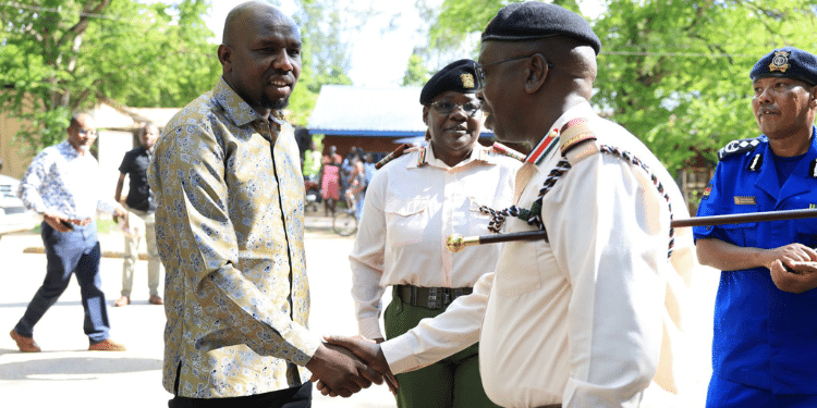 Interior CS Kipchumba Murkomen arriving in Kilifi town, Kilifi County, for his third day of the Jukwaa La Usalama Coast Region tour. PHOTO/ Murkomen X. Ruto