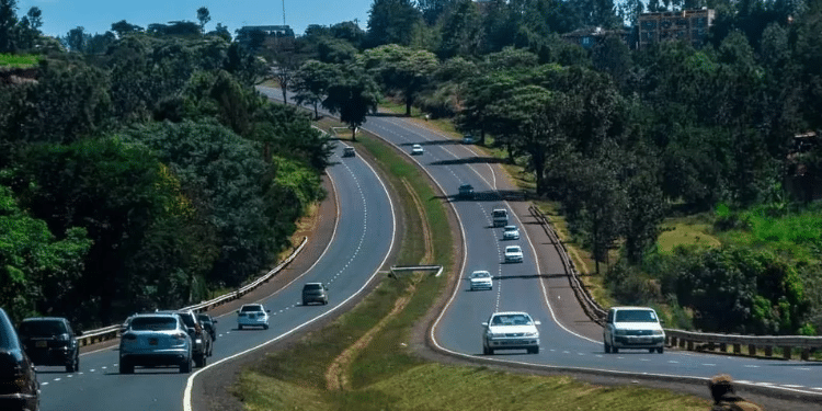 KeNHA has disclosed two companies bidding for Nairobi-Nakuru-Mau Summit Highway project. PHOTO/Construction Review.