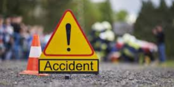 Accident Alert Sign. Photo/Nairobi-Mombasa Highway .