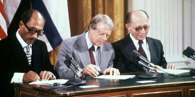 Anwar Sadat Gunned Down After Signing Peace Treaty With Israel Egyptian President Anwar Sadat Assassinated After Signing Peace Treaty With Israel