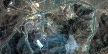 U.s. Strikes Destroyed Only One Of Three Iranian Nuclear Sites- New Assessment